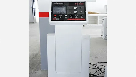 <p>Integrate all the electricity elements, adopts split-type design and PLC motion control as well as touch screen man-machine interface, easy operation and maintaining.</p>
