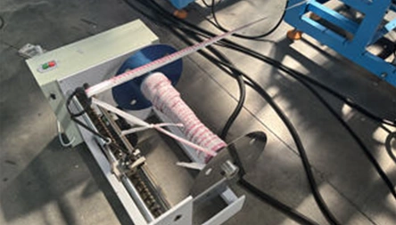 <p>Recycling waste fabric.</p>

