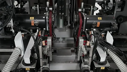 <p>The new type bag collecting machine adopts a visual operation on the computer display screen.</p>

